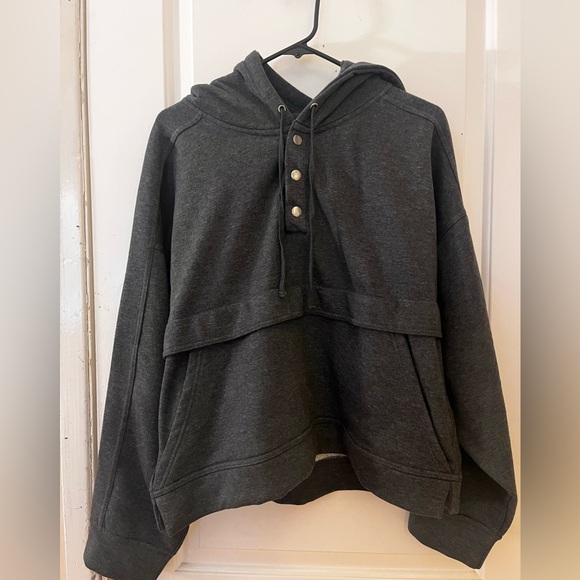 Brand New Anthropology pull over button up with large pocket and hood. - Picture 1 of 5